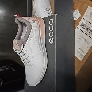 Ecco golf shoes